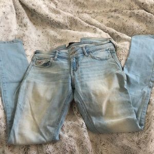 Hollister skinny jeans